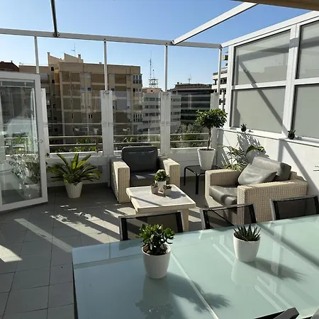 The Penthouse Apartamento *